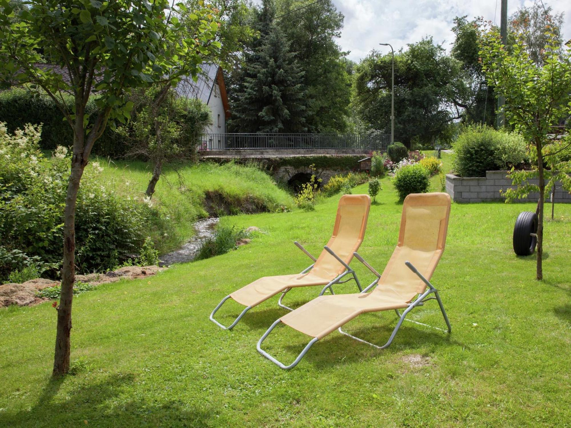 A Modern Apartment In The Hunsr Ck Region S Romantic Drohn Valley Merschbach Exterior photo